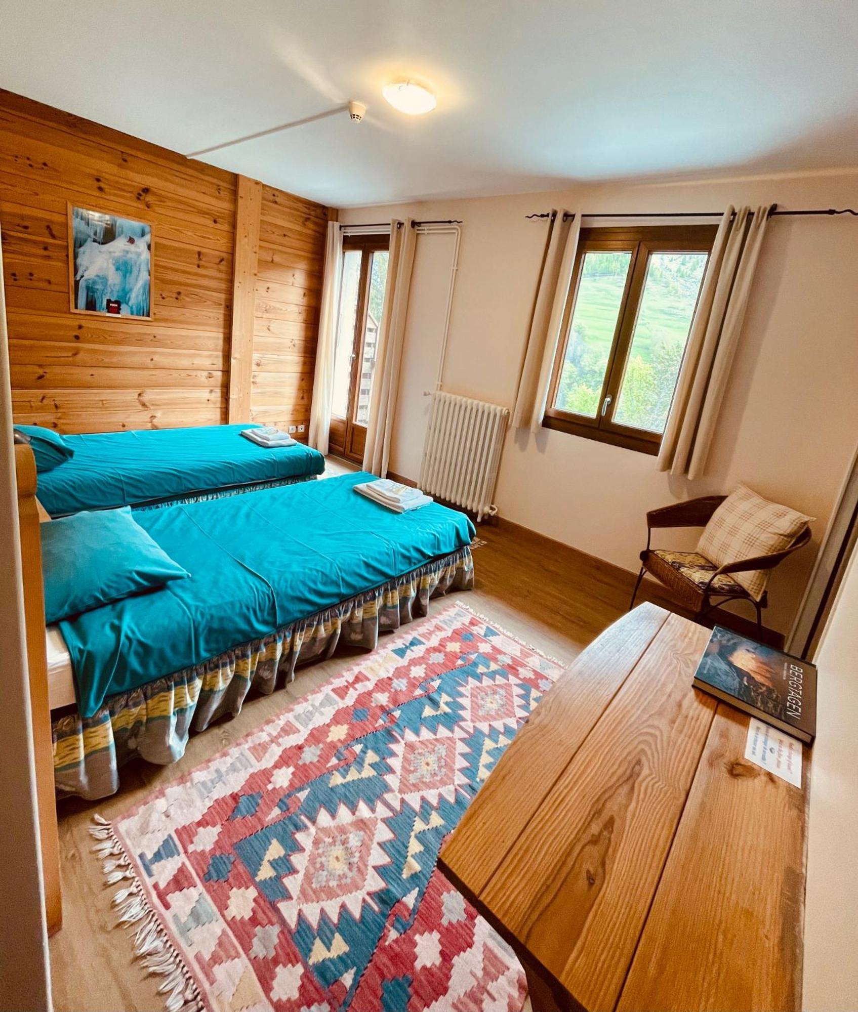 Hotel Des Alpes - Skiers & Bikers Lodge La Grave Exterior photo